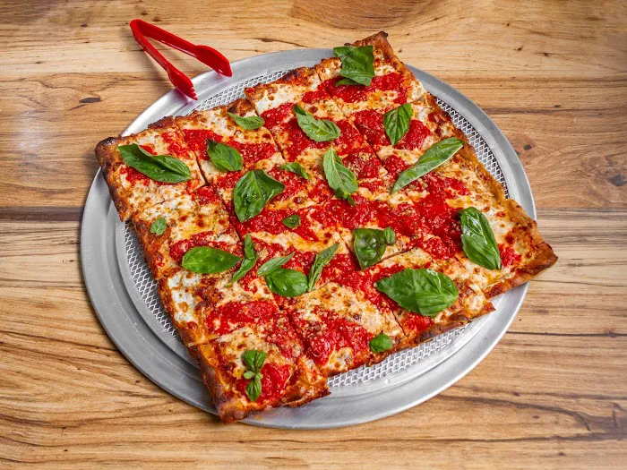 Ace's Pizza Bushwick Picture 5