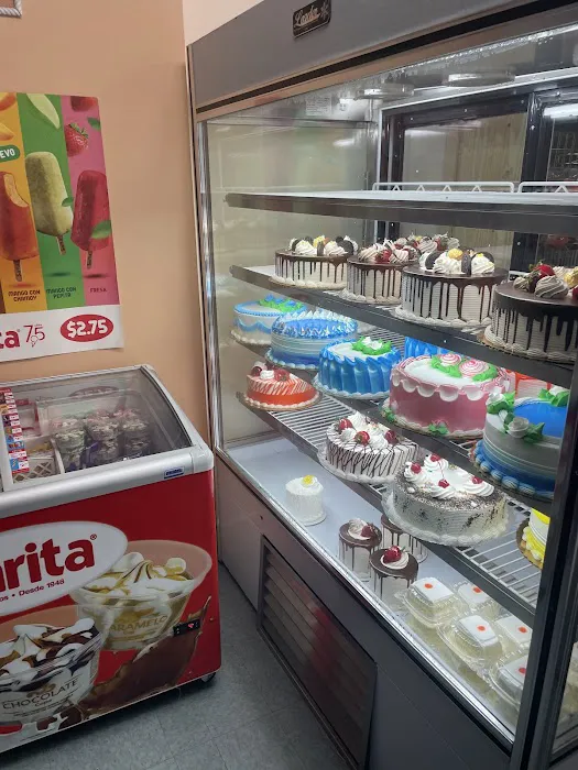 La Exquisita bakery Picture 5