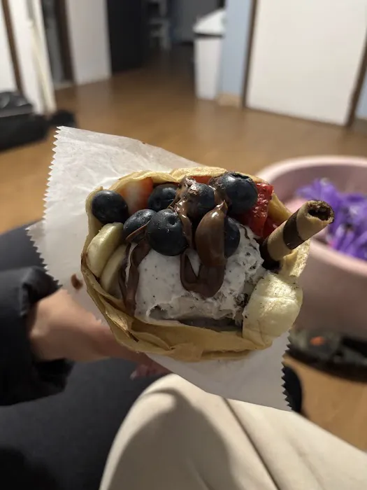 Tornado Crepes Picture 4