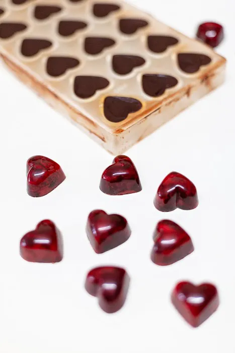 Raw Chocolate Love Corporation Picture 3