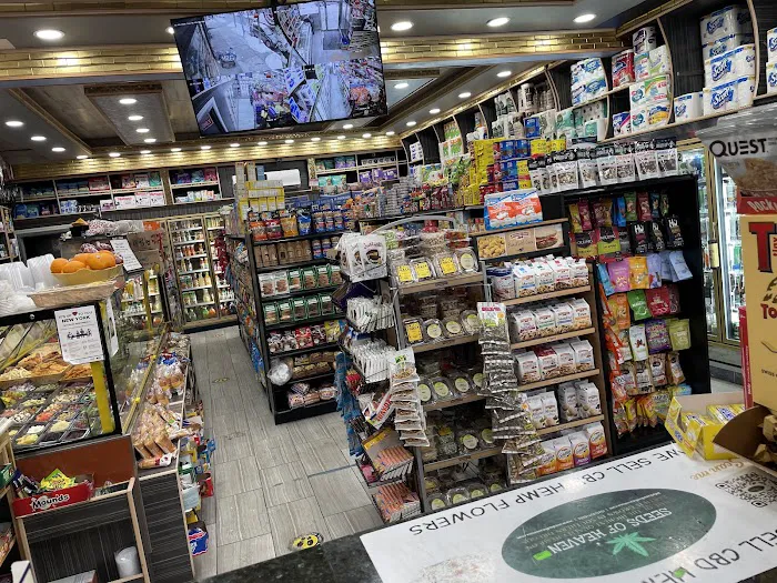 Y&S Deli Picture 6
