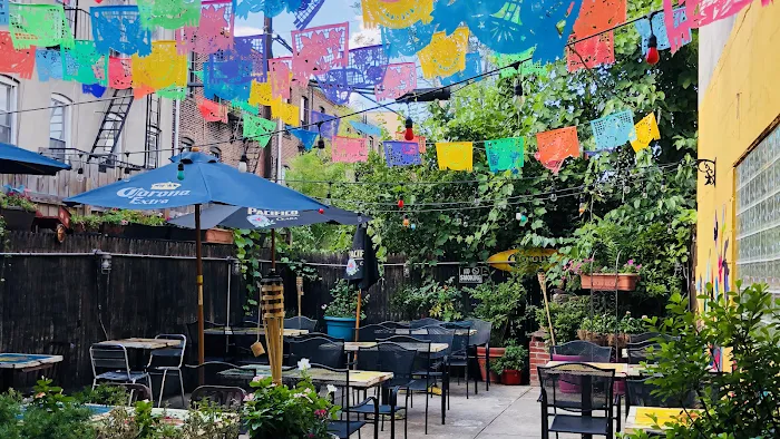 Mesa Azteca Picture 3