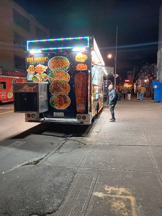 Mi Amor Halal & Mexican Food Truck Picture 3