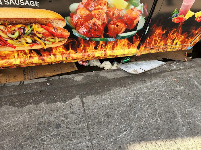 Mi Amor Halal & Mexican Food Truck Picture 4