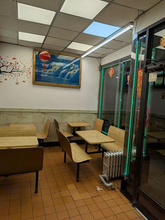 Lee Garden Picture 1