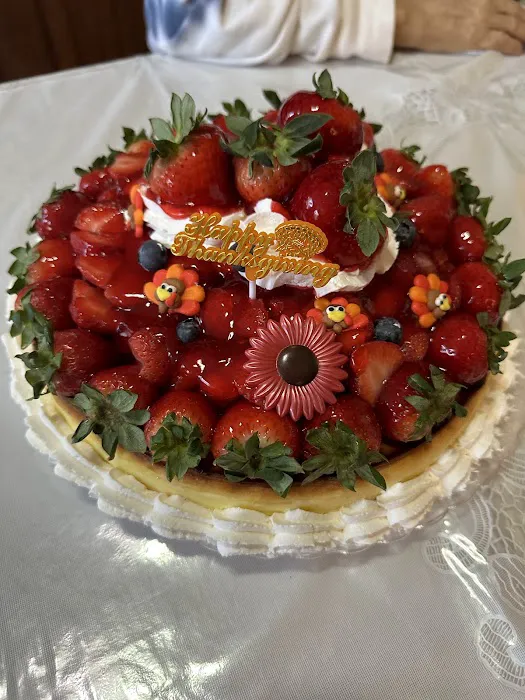 Circo's Pastry Shop Picture 5