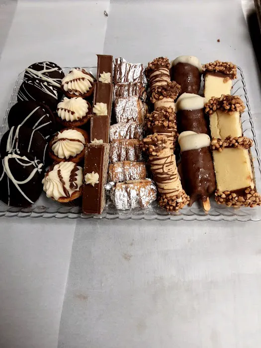 Shloimy's Bakery Picture 7
