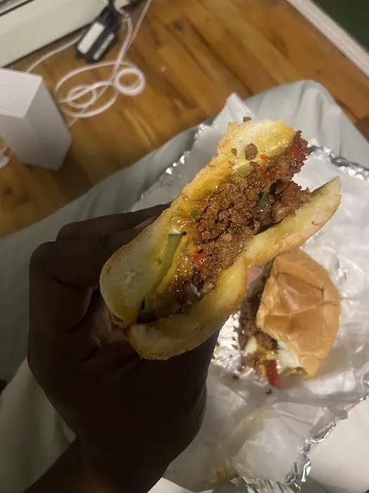 Gourmet Deli Picture 10