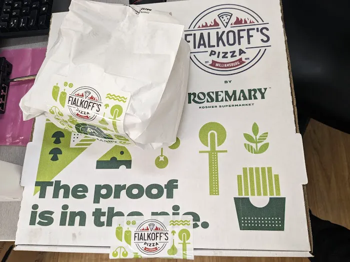 Fialkoff's Kosher Pizza Williamsburg Picture 5