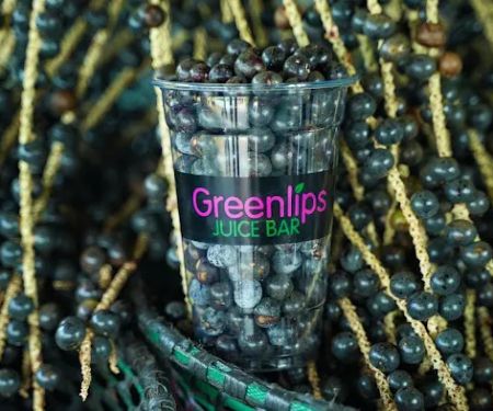 Green Lips At Rosemary Supermarket