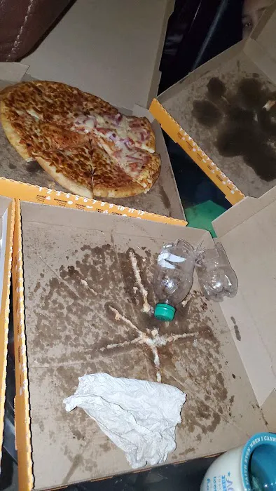 Little Caesars Pizza Picture 5