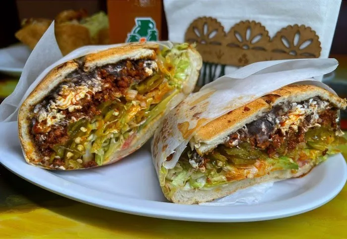 La Casa Del Taco - Washington Heights Picture 6