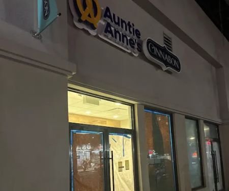 Auntie Anne's
