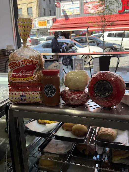 Deii Cibao Coffee Shop Picture 6