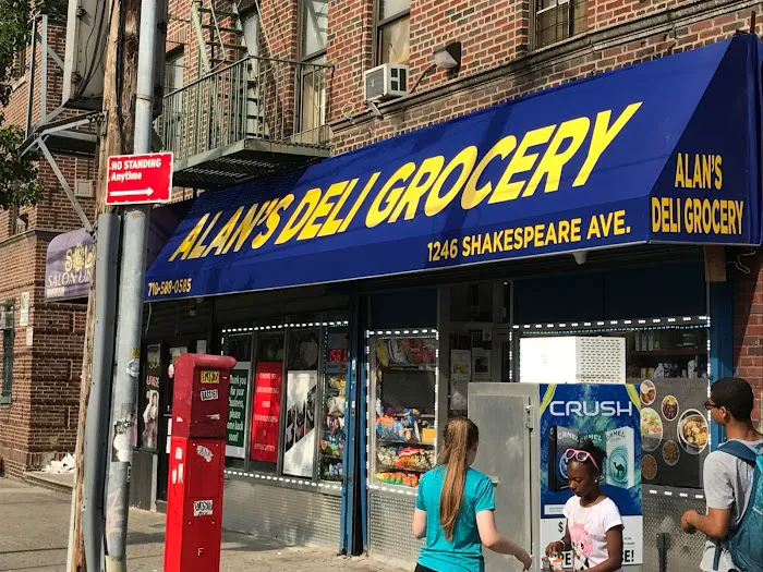 Alan's Deli Grocery Picture 10