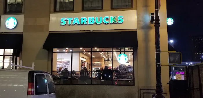 Starbucks Picture 2