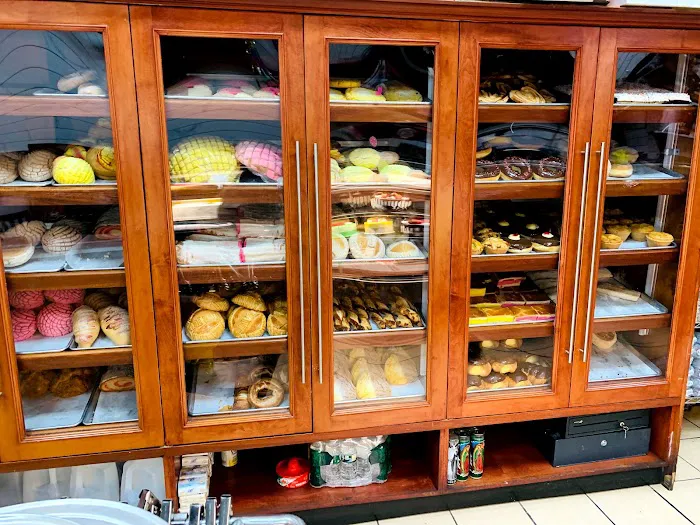 Tularcito Bakery Picture 3
