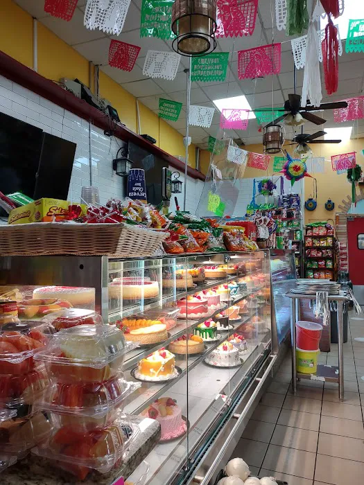 Tularcito Bakery Picture 8