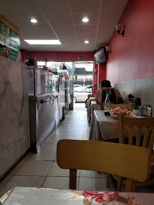 Tacos El Coyote Picture 6