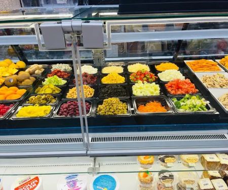 Izzy Hot Food Bar Juice