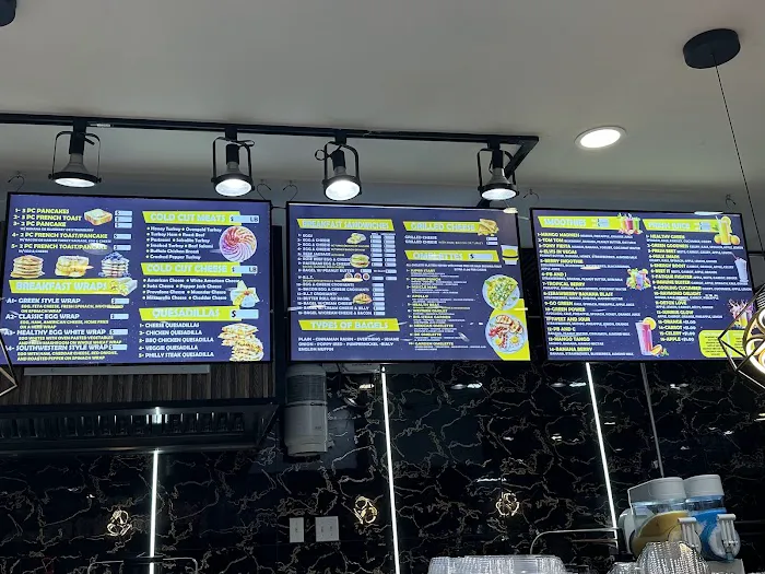 Deli Time & Juice Bar Picture 1