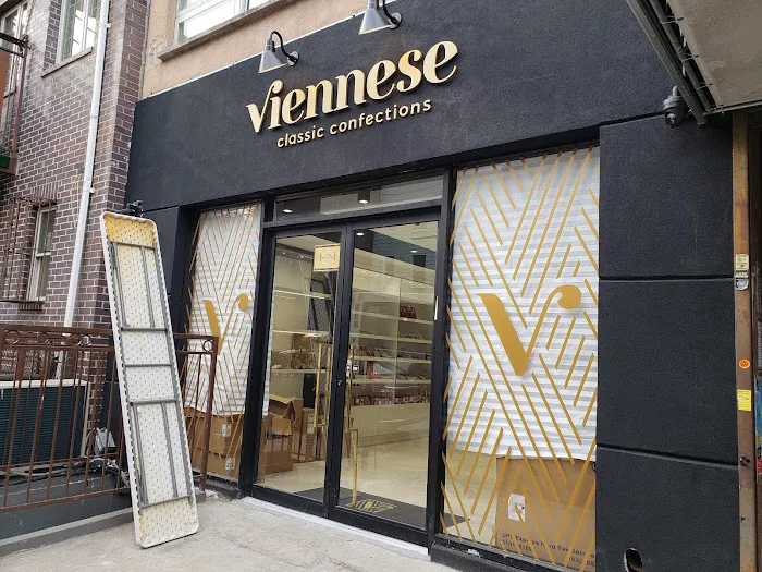 Viennese Classic Confections Picture 3