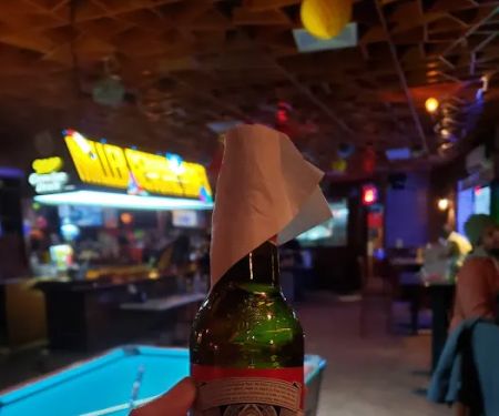 Winners Bar Inc