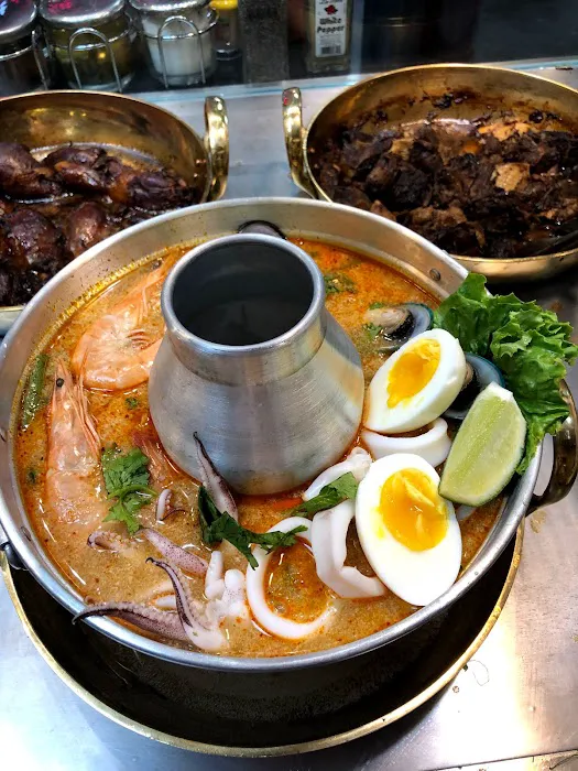 Just Noodles Thai Express Picture 8