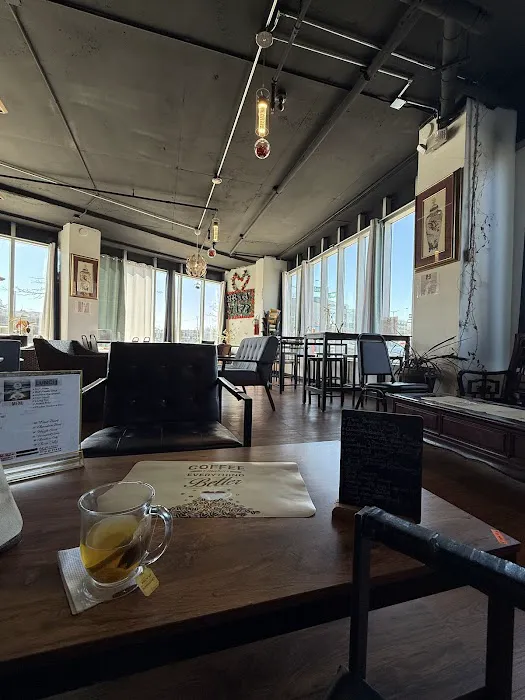 Arya cafe Picture 7