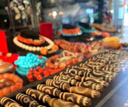 Arya cafe