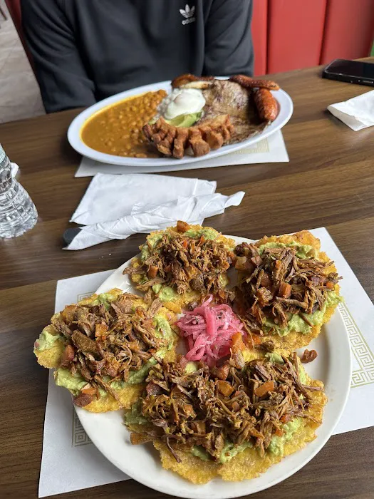 EL COCINERITO COLOMBIANO Picture 3