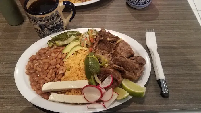 Tia Julia Comida Tipica Mexicana Picture 2