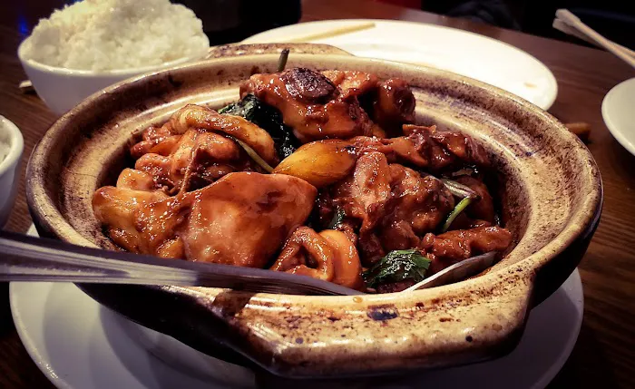 Q Town Asian Cuisine Inc. Picture 2