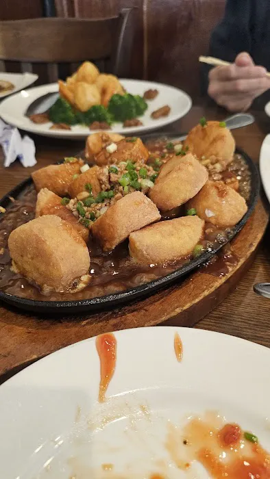 Q Town Asian Cuisine Inc. Picture 1