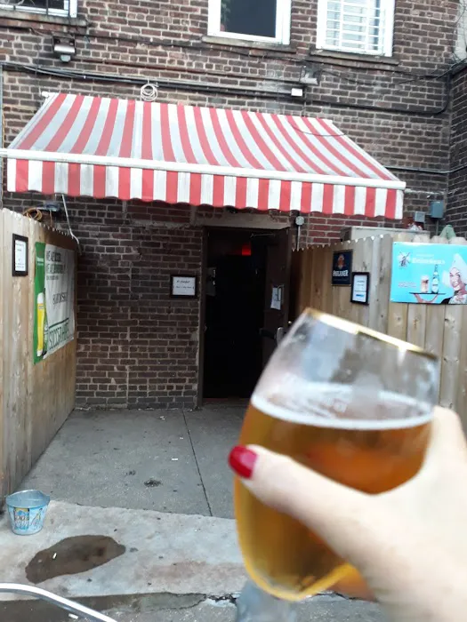Bukowski's Pub Picture 7