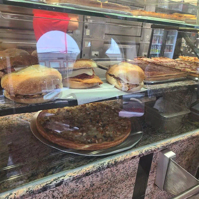 Rosa's Pizza Picture 7