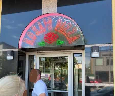 Rosa's Pizza