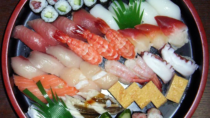 Yuzumi sushi and lounge Picture 1