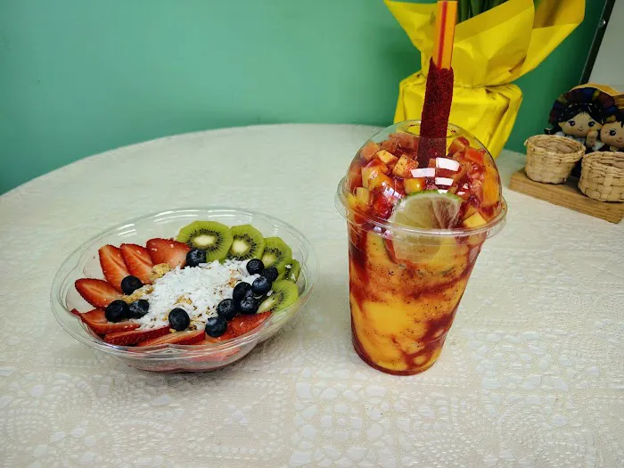 Fruit Paradise Natural Juice Bar & Deli Picture 6
