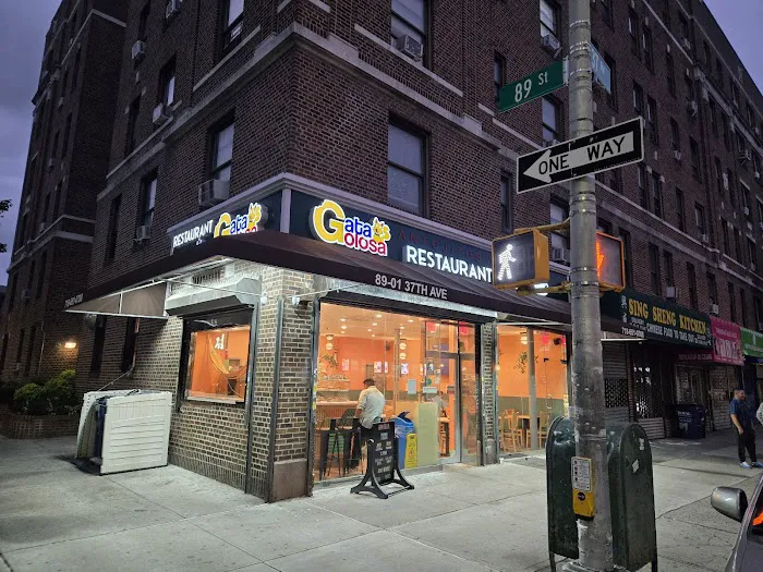Gata Golosa Jackson Heights Picture 5
