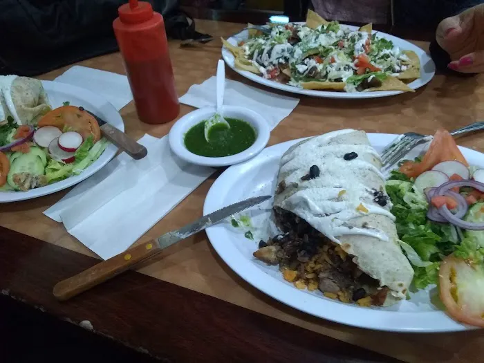 LAS QUESADILLAS DEL TIO Picture 6