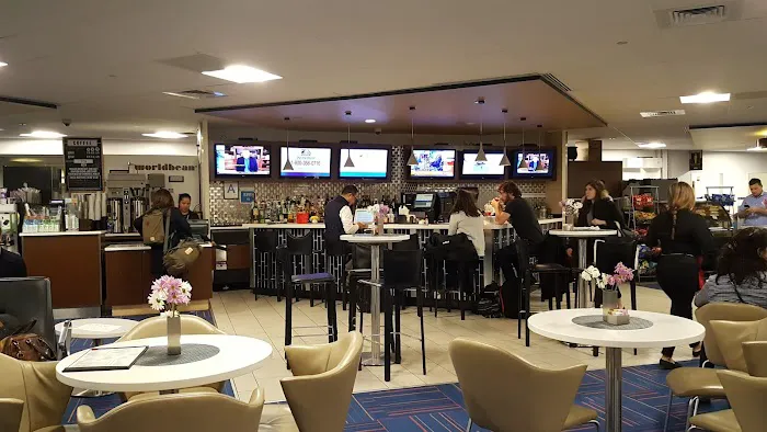 Revive Bar Picture 5