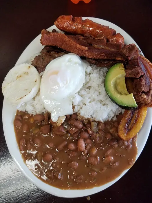 Cafe y Algo Mas Picture 10