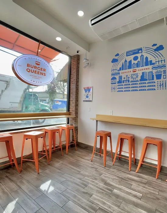 Burger Queens Picture 4