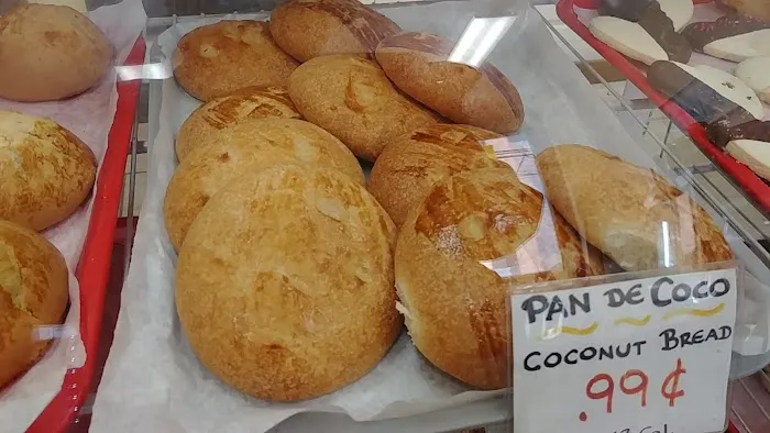 Love Bakery Picture 10