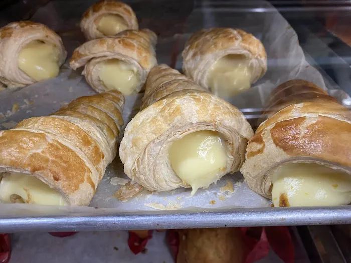 Vallecito Bakery Picture 4