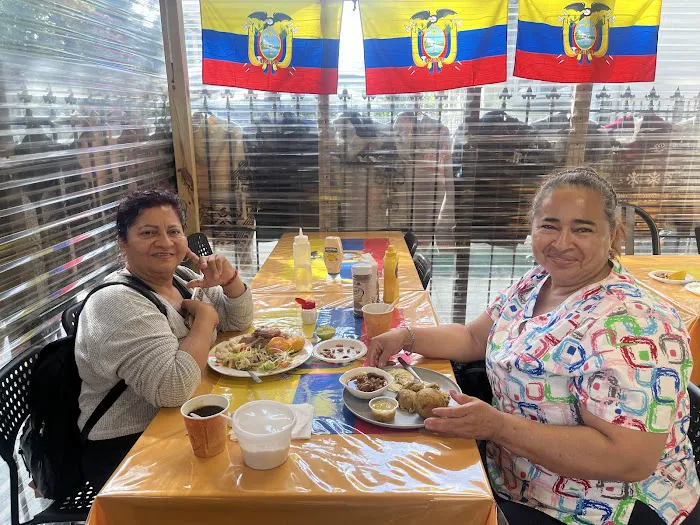 Las Delicias de Mamá María Picture 3