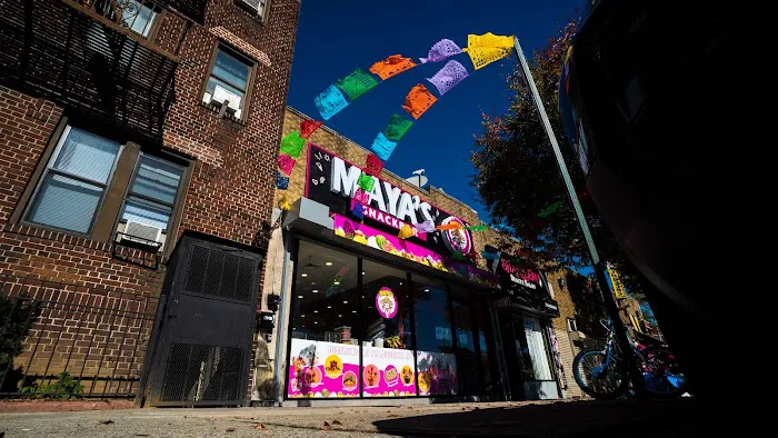 Mayas Snack Bar Picture 8