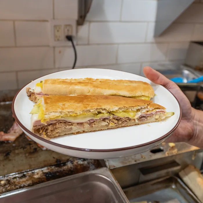 Tico's Cafetería Picture 3