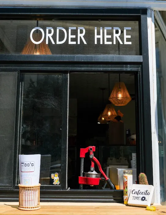 Tico's Cafetería Picture 7